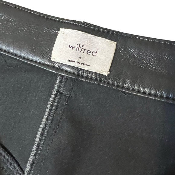 Aritzia Wilfred Rebel High Rise Vegan Leather Straight Leg Black Pants Size 2 26 - Picture 9 of 15